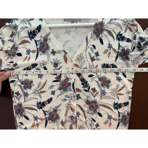 Daniel Rainn Ivory Fall Floral Print Button Front Cardigan Sweater Size Small - Picture 10 of 12